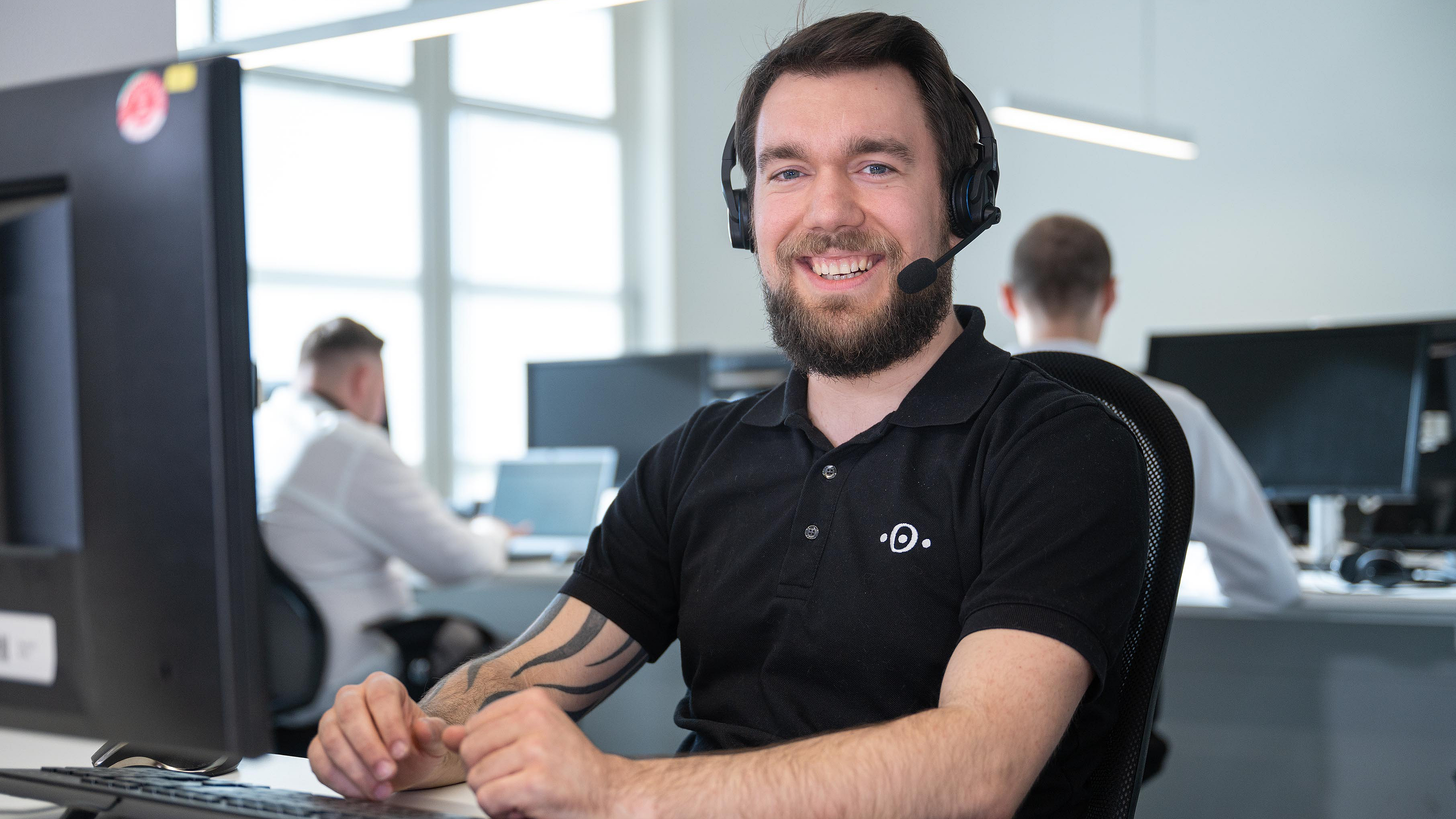 1st Level-Support für Endkunden mit abgeschlossenem und gültigem Support-Vertrag. Securepoint Mitarbeiter vom IT-Support