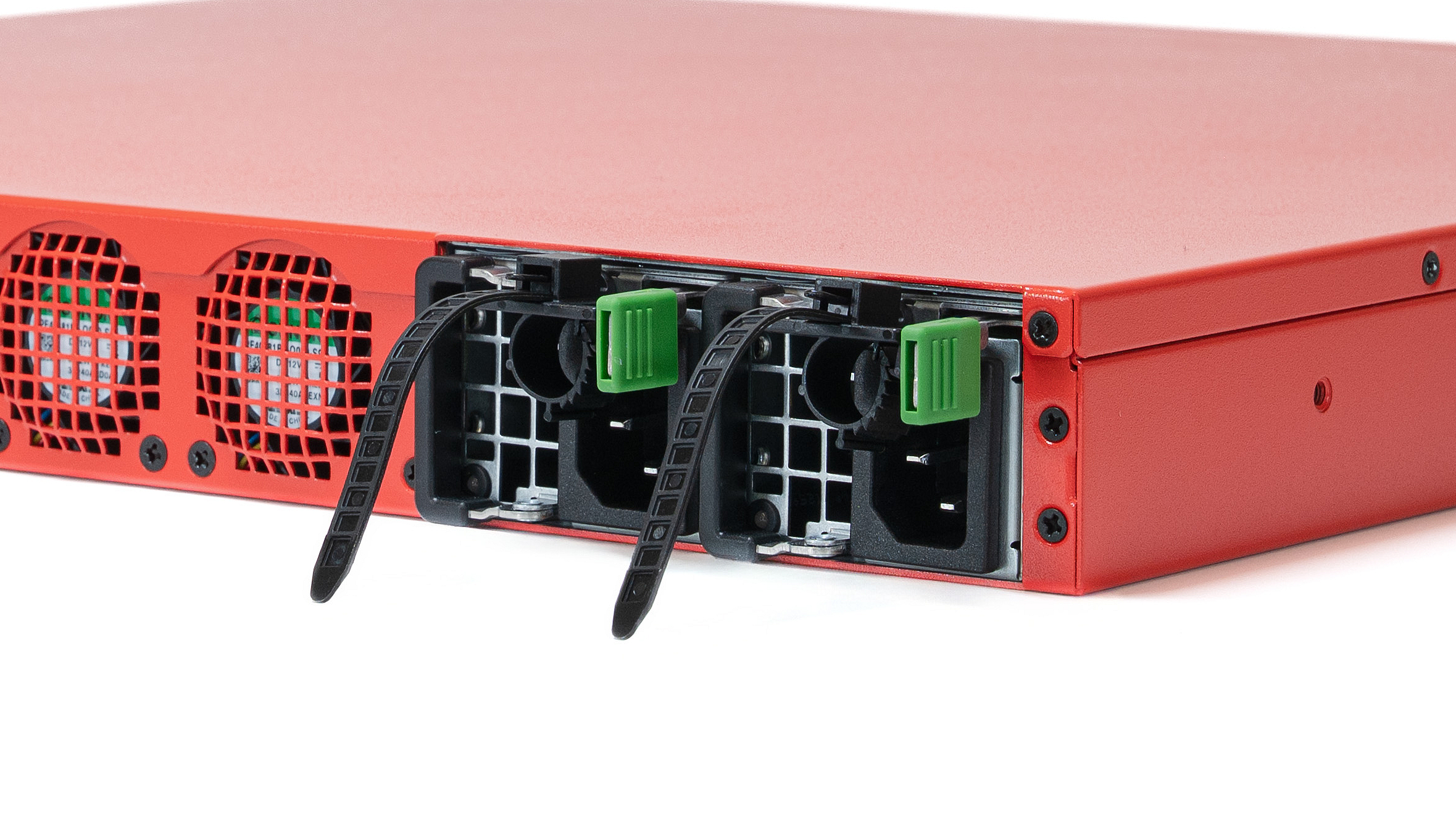 Redundant power supply units for greater safety Two built-in network devices of the RC350R G6 UTM firewall