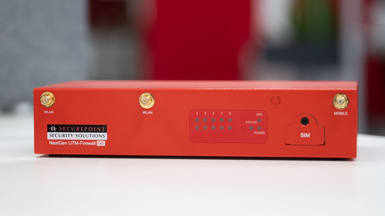 Securepoint RC200 G5 UTM-Firewall Securepoint RC200 G5 in der Nahaufnahme