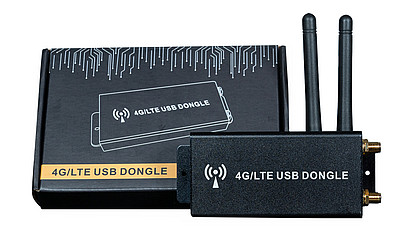 4G/ LTE-Kit mit seiner Verpackung im Hintergrund