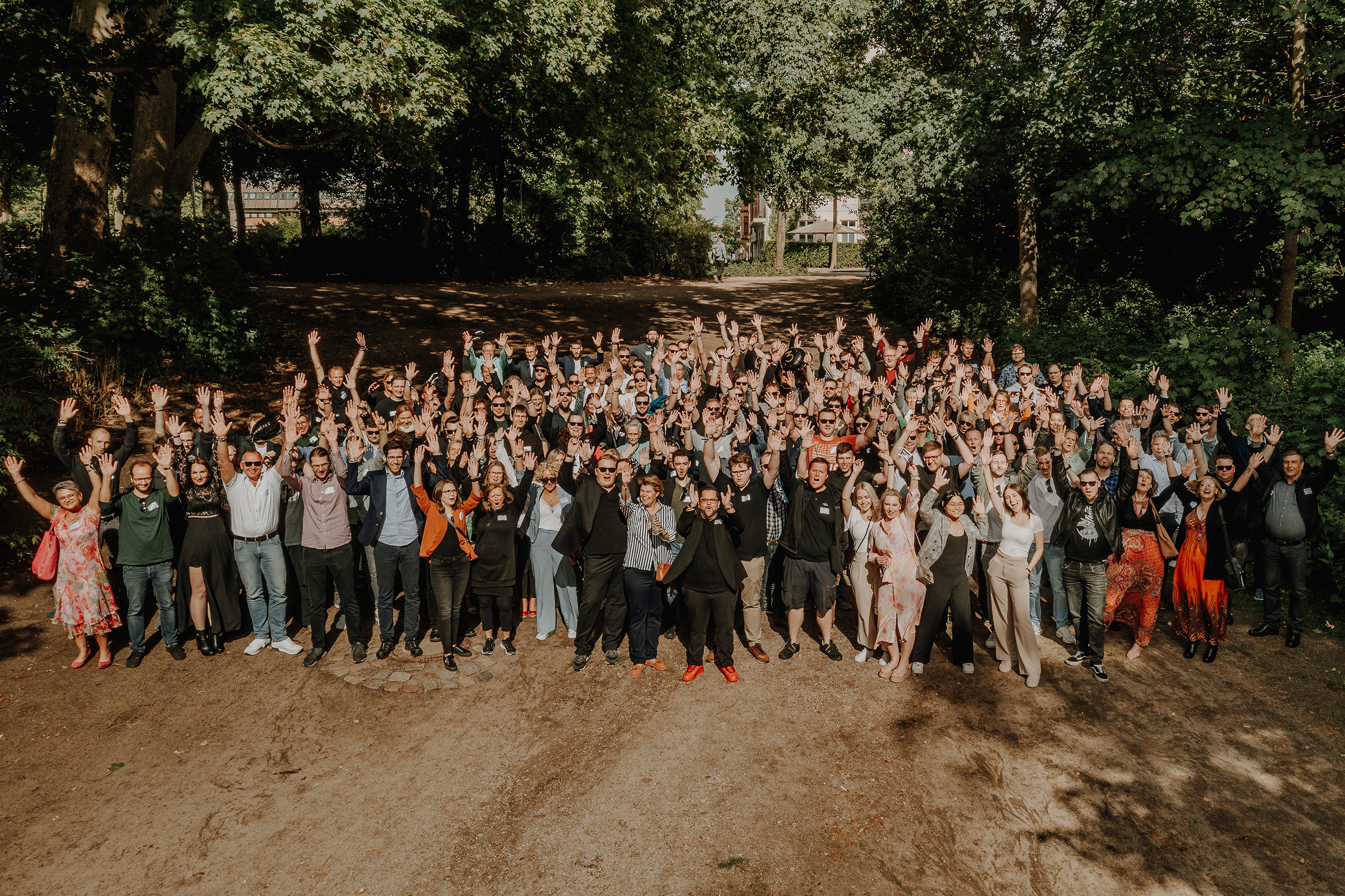 Gruppenbild der Securepoint Mitarbeiter von der Firmenfeier 2022